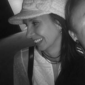 Meet your Posher, Leanne